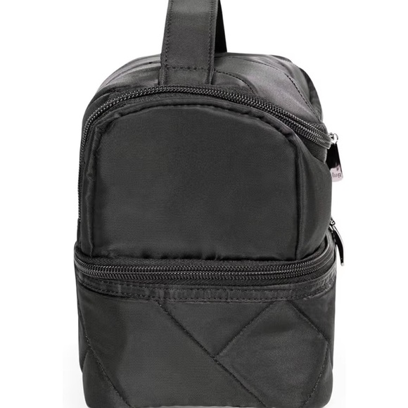 Lug Black Quilted Men's or Women’s Toiletry Bag NWT. Great for traveling. - Picture 3 of 11